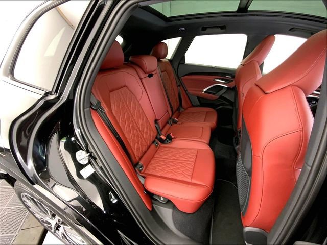 New 2026 Audi SQ5 Premium Plus AWD/4WD image 10