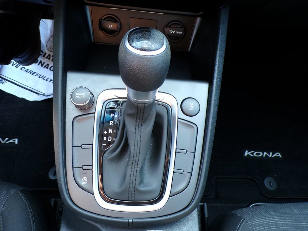 Certified 2022 Hyundai Kona SEL AWD/4WD image 27