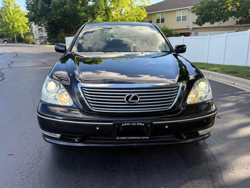 Used 2004 Lexus LS 430 RWD image 11