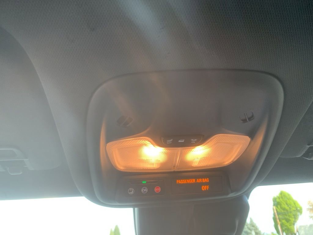 Used 2025 Chevrolet TrailBlazer RS w/ Convenience Package image 22