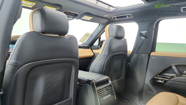Used 2025 Land Rover Range Rover Sport Dynamic SE AWD/4WD image 30