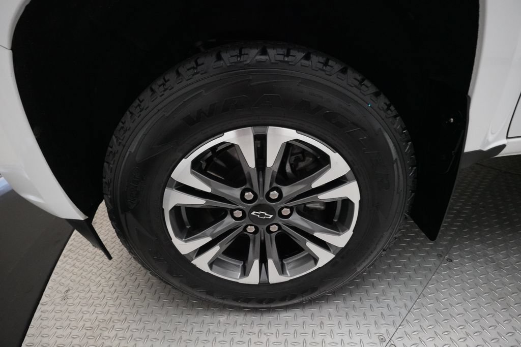 Used 2021 Chevrolet Colorado Z71 AWD/4WD image 26