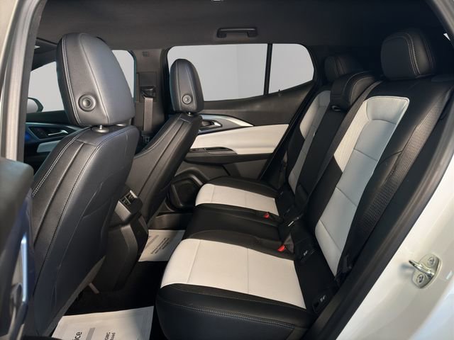 New 2026 Chevrolet Equinox EV LT image 25