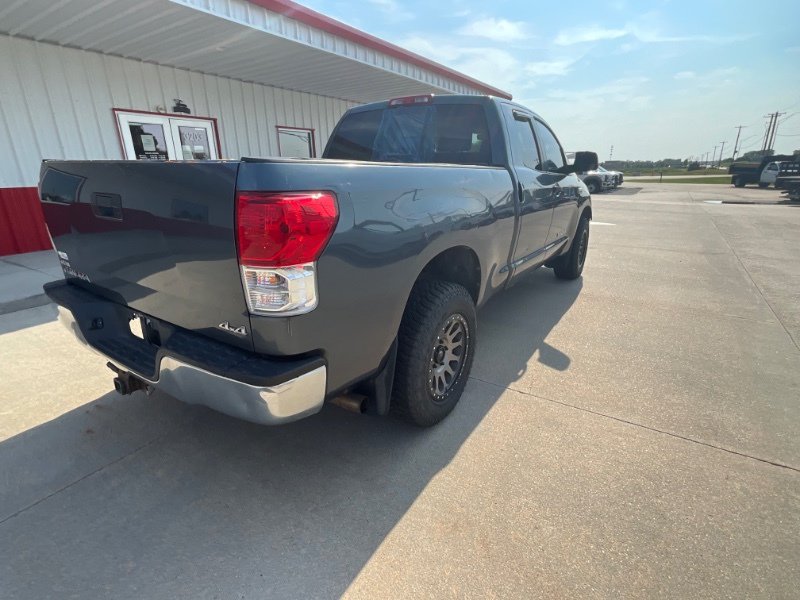 Used 2010 Toyota Tundra 4x4 Double Cab image 8