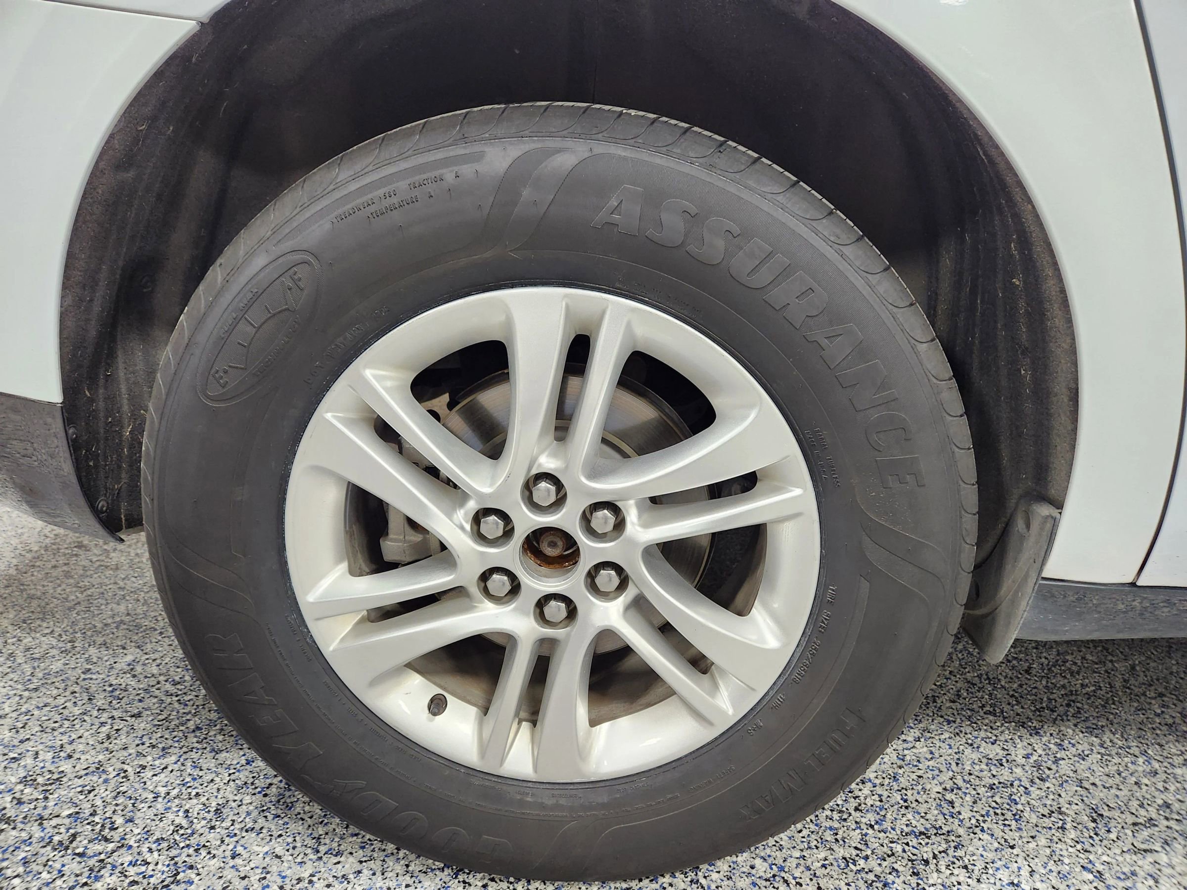 Used 2019 Buick Enclave Essence image 15