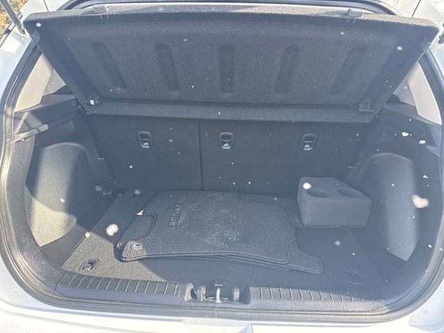 Certified 2023 Hyundai Venue SEL image 43