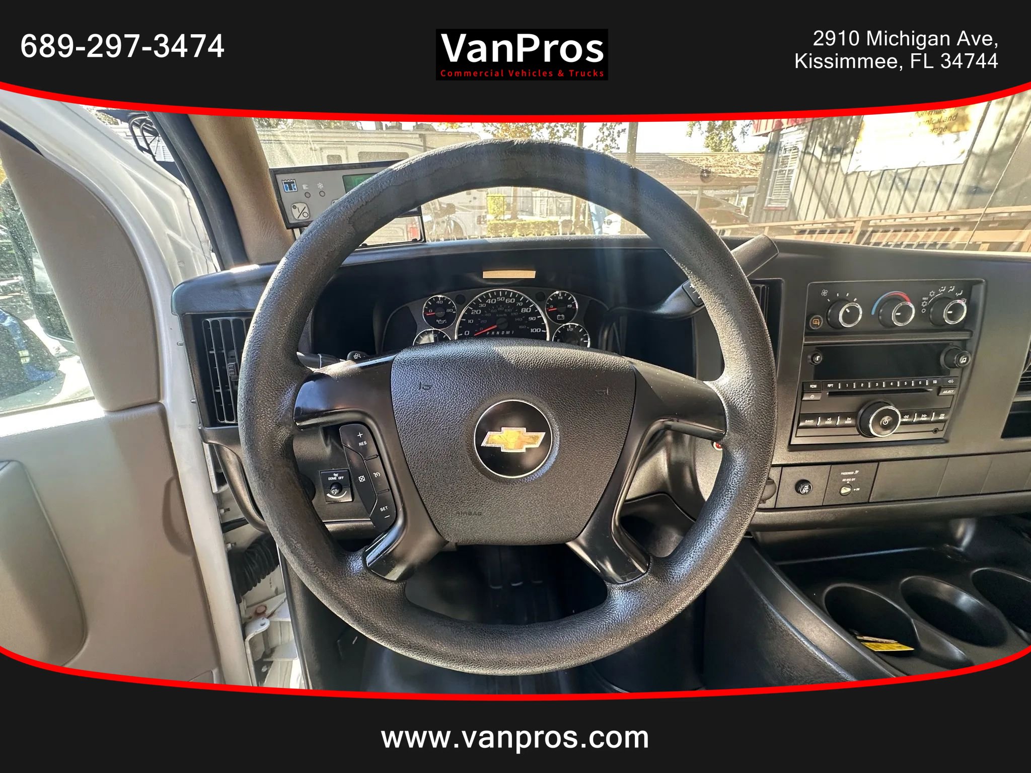 Used 2014 Chevrolet Express 3500 Extended image 10
