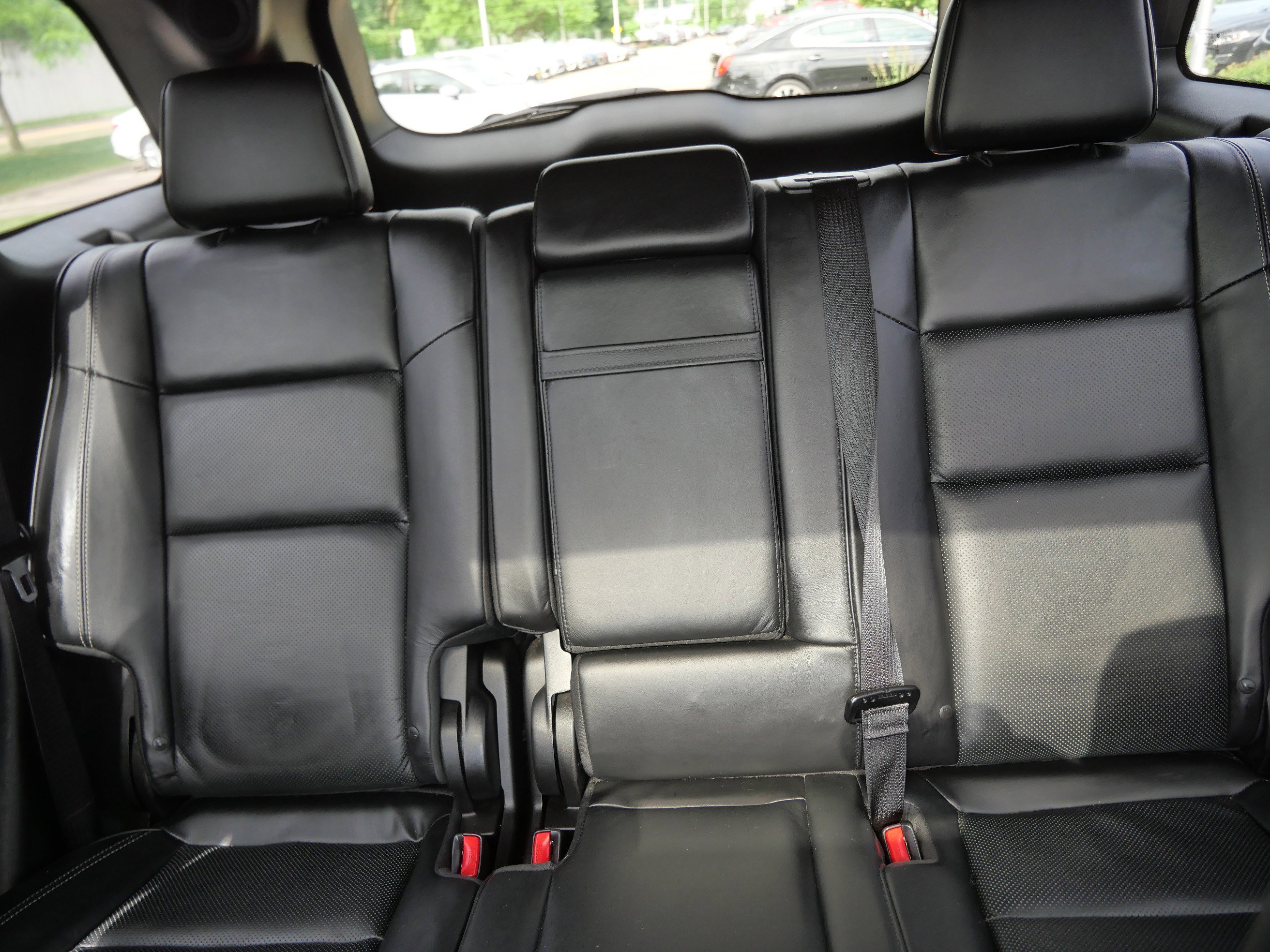 Used 2015 Jeep Grand Cherokee Overland AWD/4WD image 13