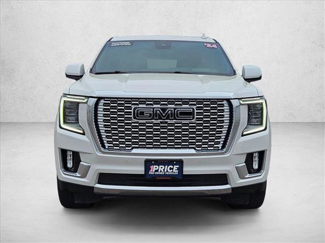 Used 2024 GMC Yukon XL Denali w/ Advanced Technology Package AWD/4WD image 2
