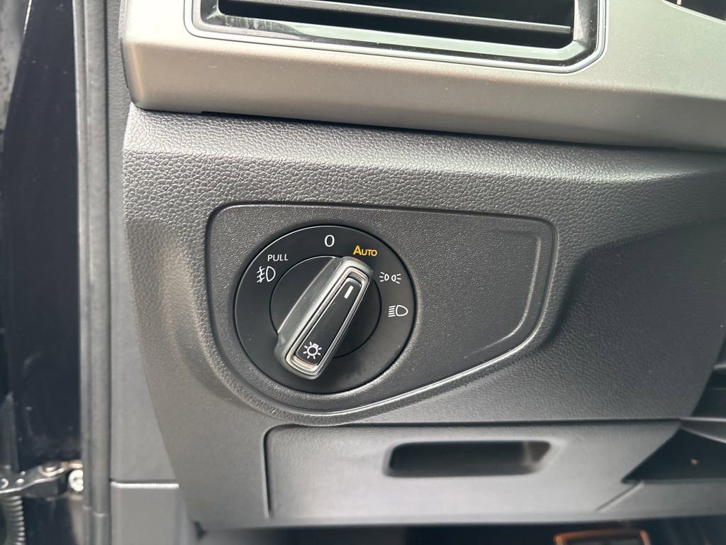 Used 2019 Volkswagen Atlas SEL R-Line image 64