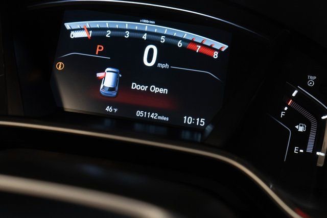 Used 2022 Honda CR-V Touring image 23