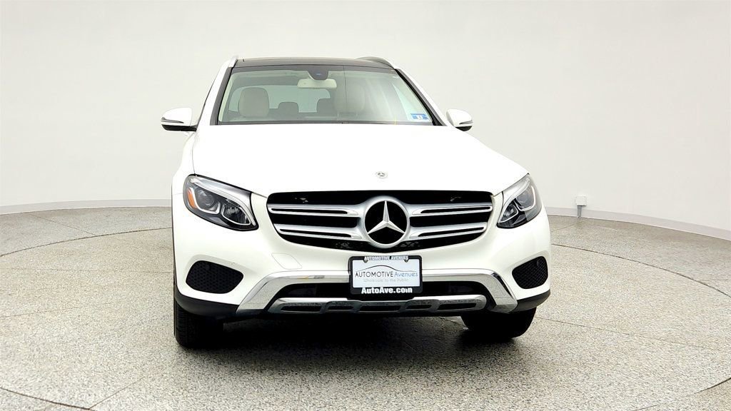Used 2019 Mercedes-Benz GLC 300 4MATIC image 2