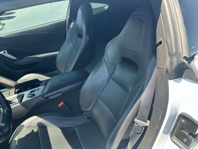 Used 2019 Chevrolet Corvette Stingray Coupe w/ Carbon Flash Badge Package RWD image 13