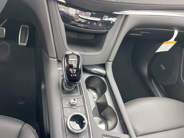 New 2026 Cadillac XT5 Sportv w/ LPO, Floor Liner Package AWD/4WD image 36