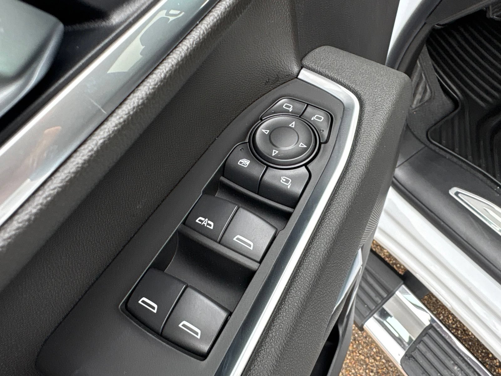 New 2026 Chevrolet Silverado 3500 LT w/ Texas Edition AWD/4WD image 11