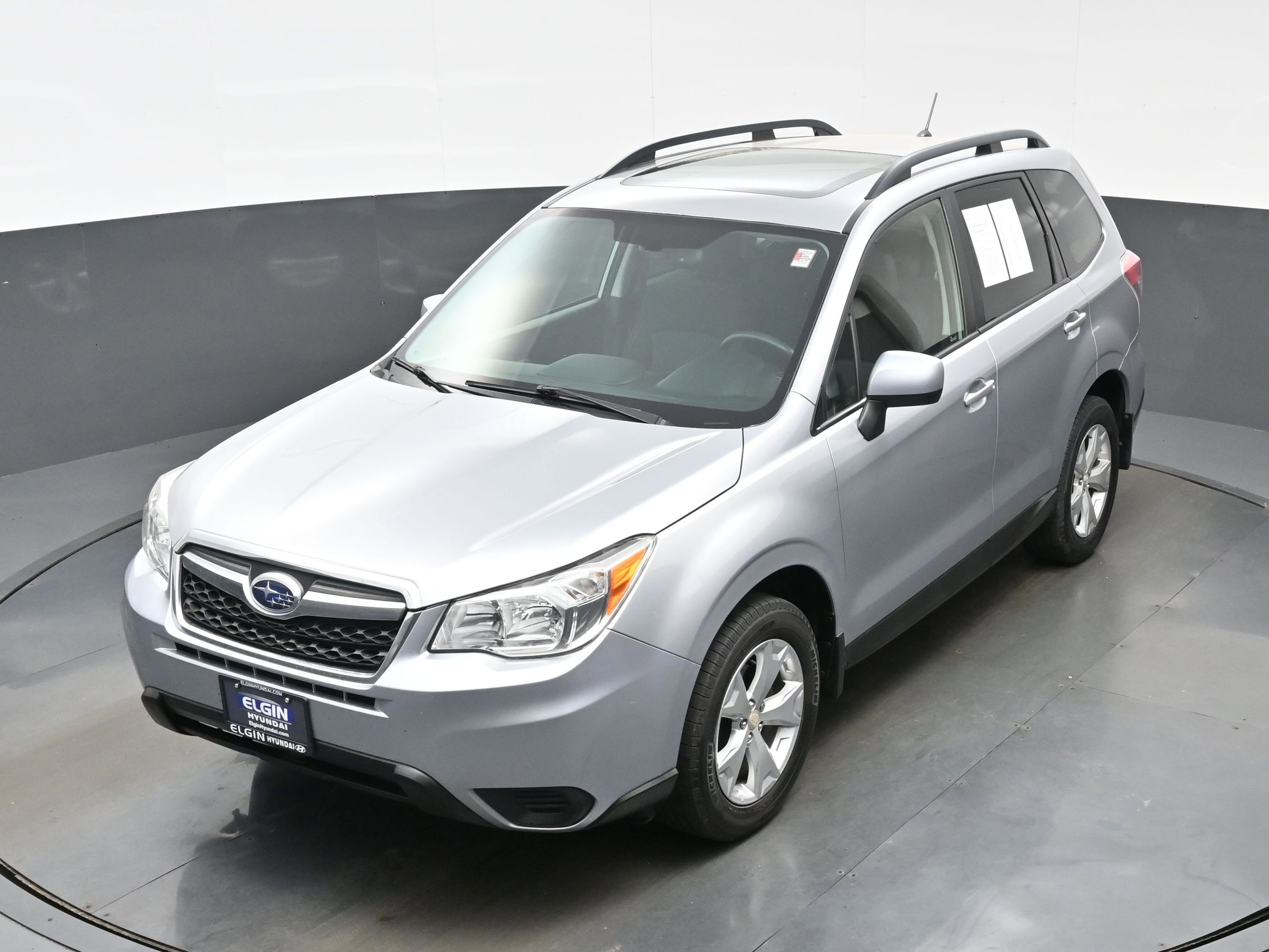 Used 2015 Subaru Forester 2.5i Premium w/ All-Weather Package AWD/4WD image 33