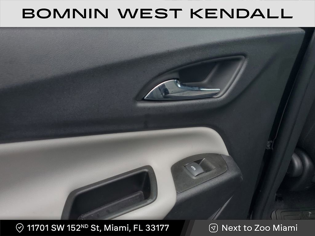 Used 2023 Chevrolet Equinox LS image 19