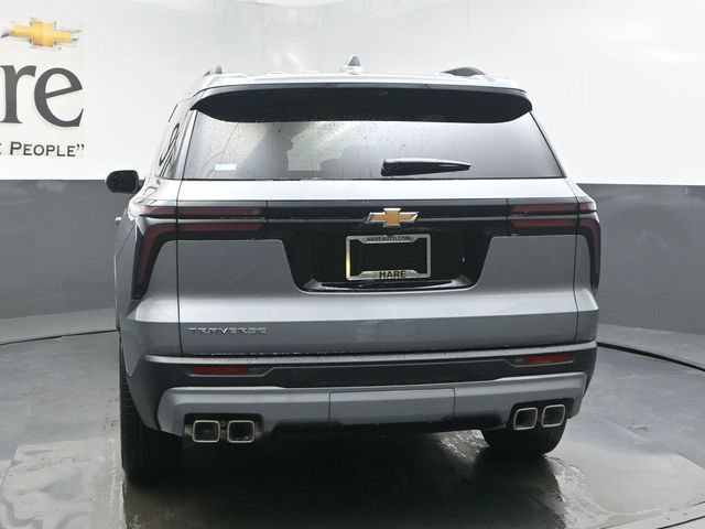 New 2027 Chevrolet Traverse LT w/ Sun and Wheel Package FWD image 14
