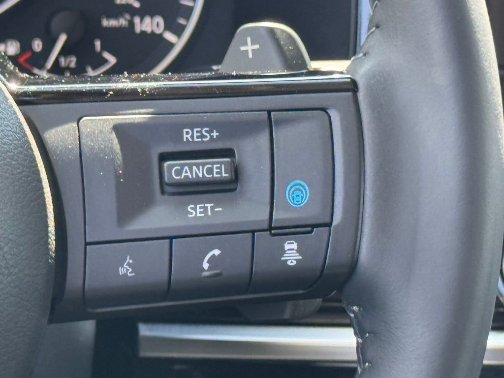 Certified 2024 Nissan Pathfinder SL w/ SL Premium Package image 17