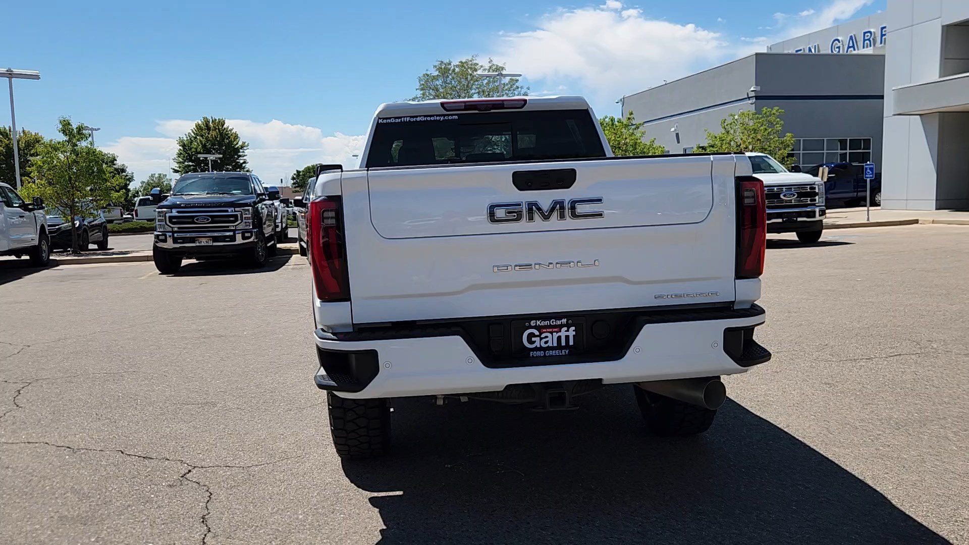 Used 2024 GMC Sierra 3500 Denali Ultimate AWD/4WD image 19