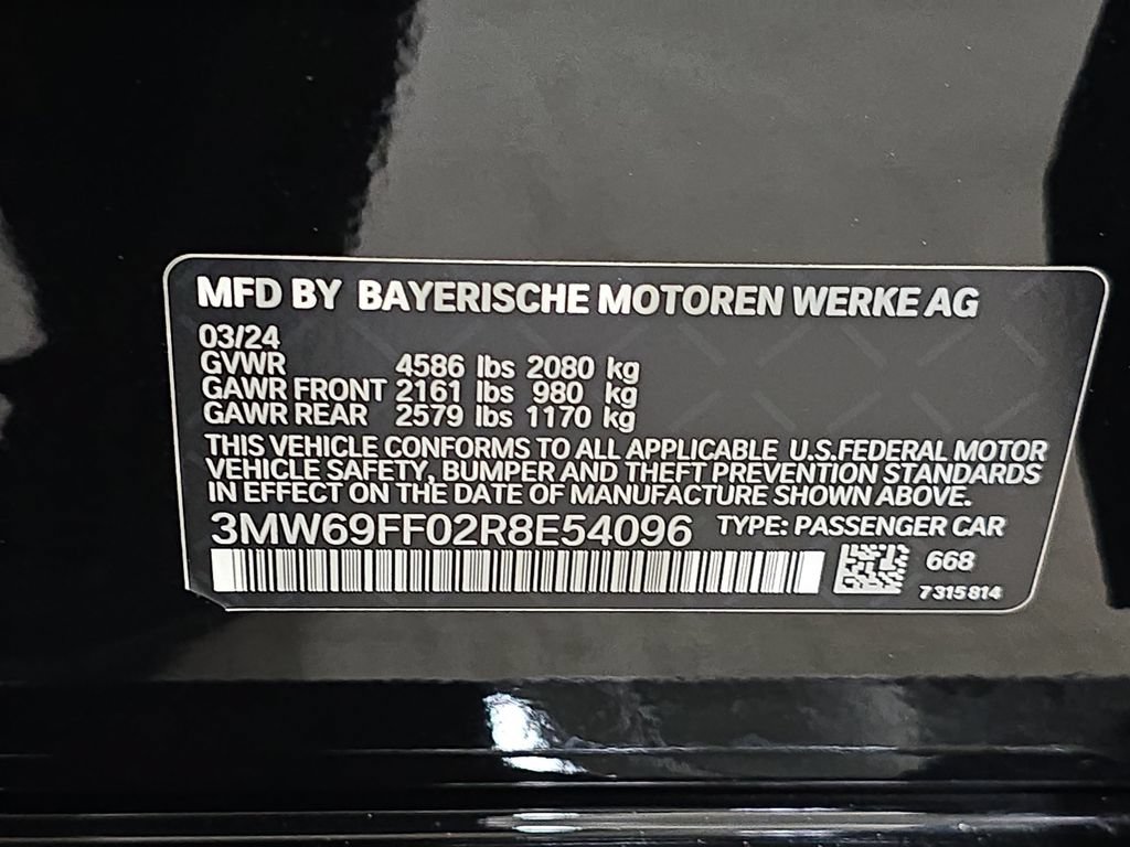 Certified 2024 BMW 330i Sedan w/ Convenience Package RWD image 33