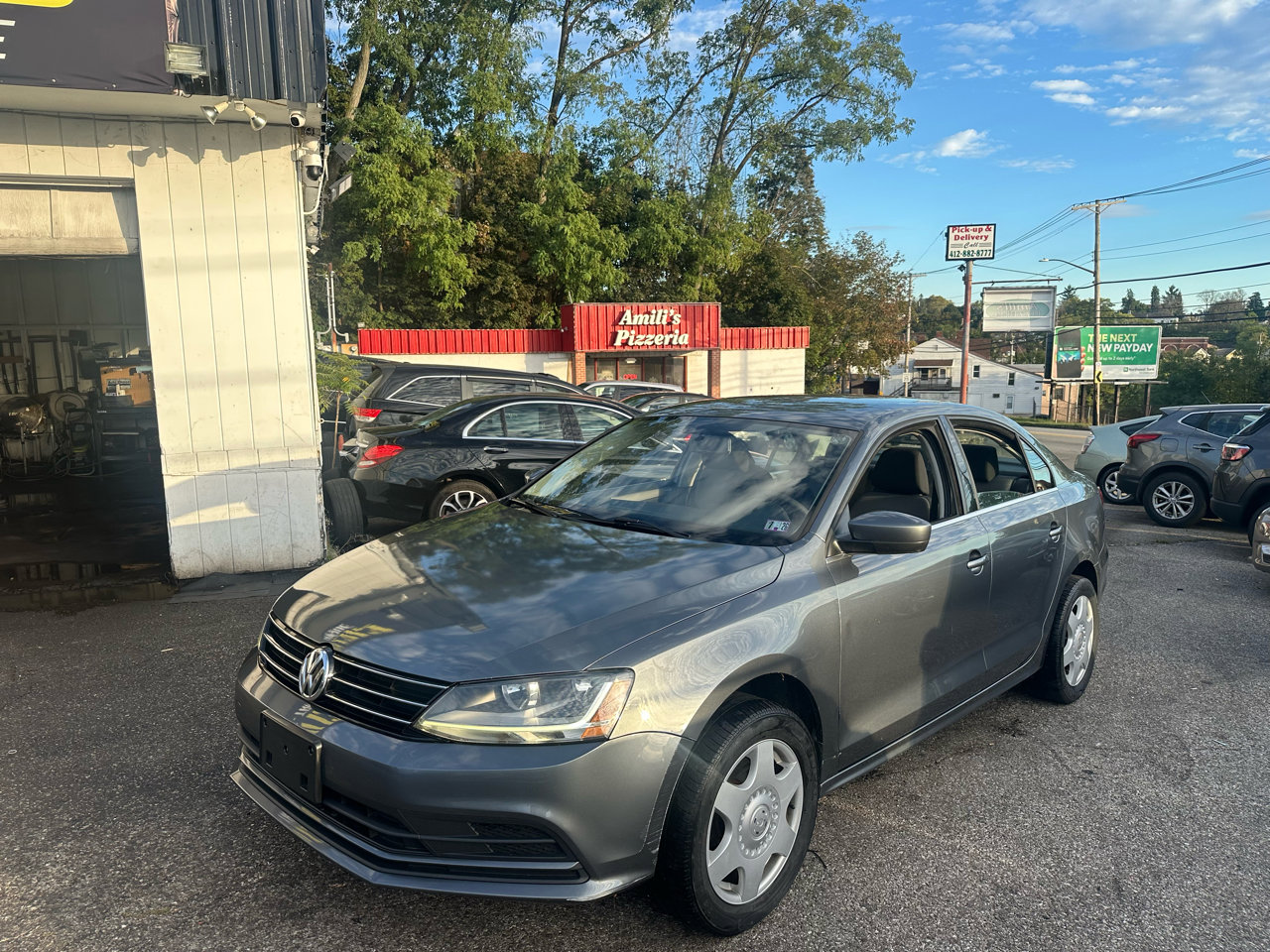 Used 2017 Volkswagen Jetta S image 8