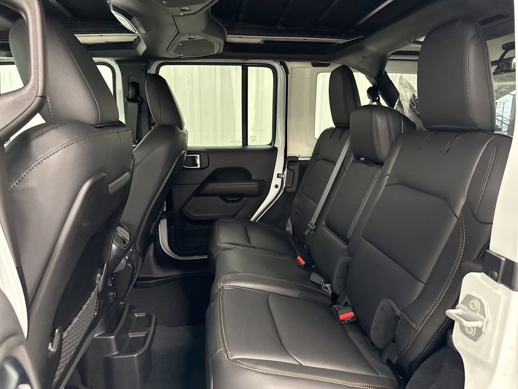 New 2025 Jeep Wrangler Sahara image 20