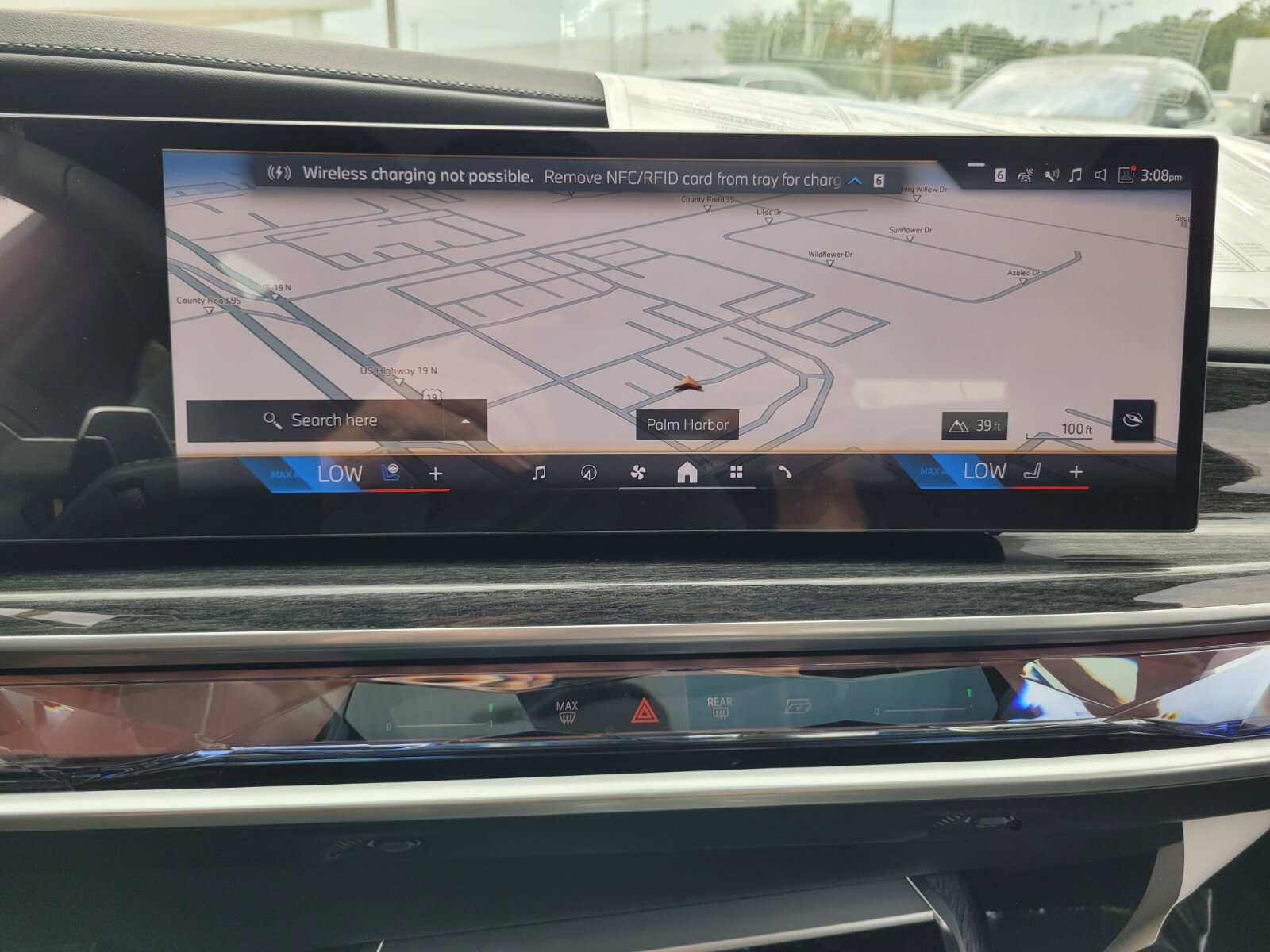 Used 2026 BMW 760i xDrive w/ Executive Package image 22