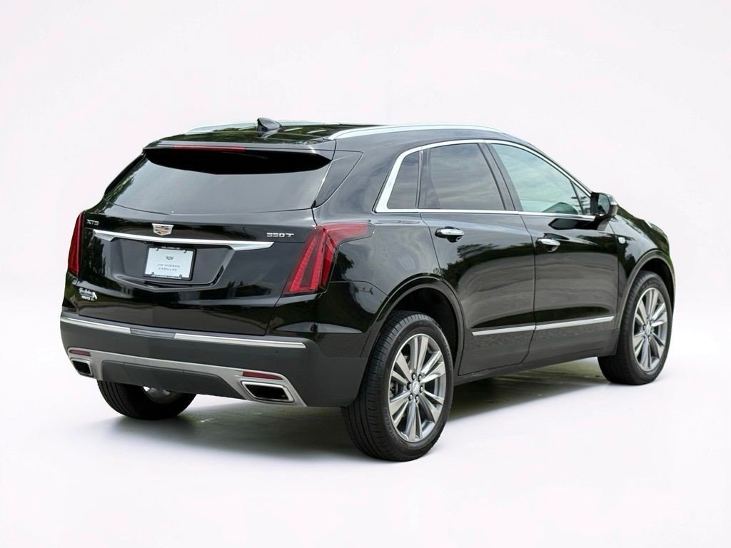 Certified 2025 Cadillac XT5 Premium Luxury w/ LPO, Floor Liner Package AWD/4WD image 15