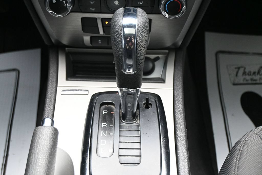 Used 2010 Ford Fusion SE FWD image 21