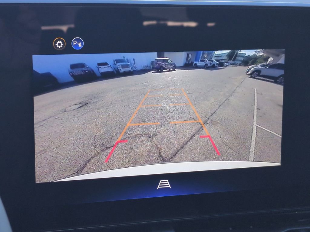 New 2026 Chevrolet Equinox LT w/ Convenience Package II image 15