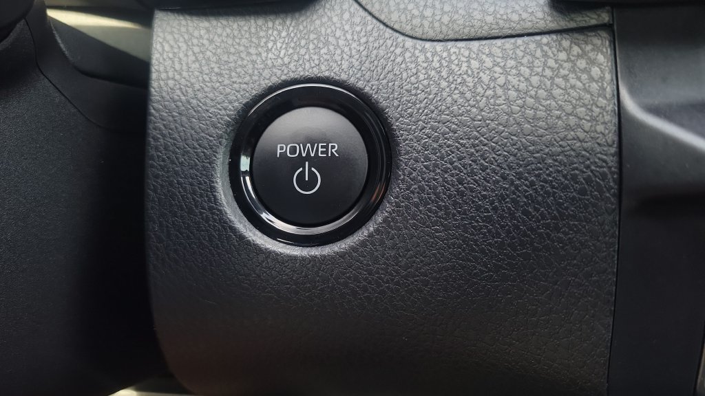 Used 2026 Toyota Camry SE FWD image 23