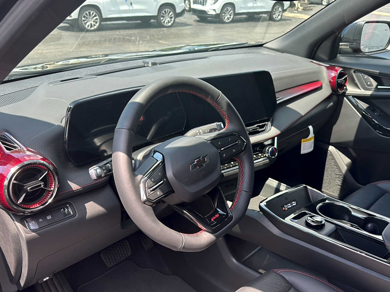 Used 2026 Chevrolet Equinox RS w/ Convenience Package III FWD image 8