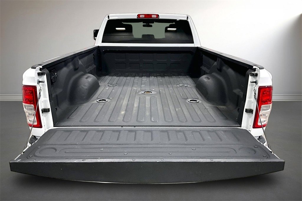 Used 2024 RAM 3500 Tradesman w/ Chrome Appearance Group image 7