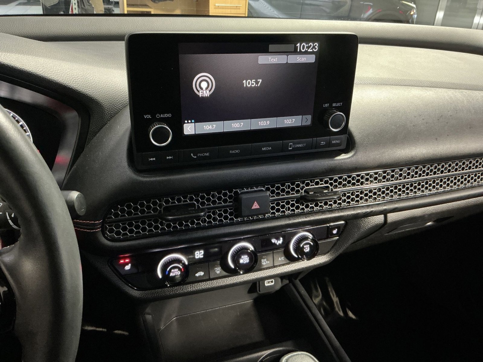 Used 2024 Honda HR-V Sport image 26