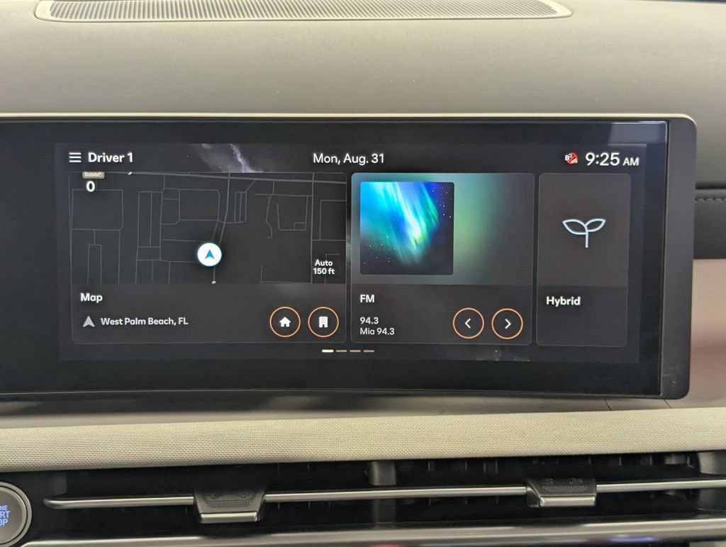 Certified 2025 Hyundai Tucson Limited AWD/4WD image 19