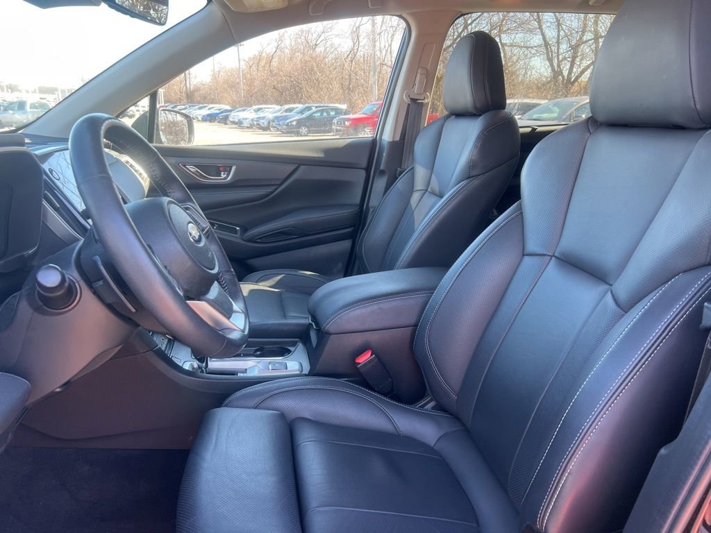 Used 2023 Subaru Ascent Limited image 2