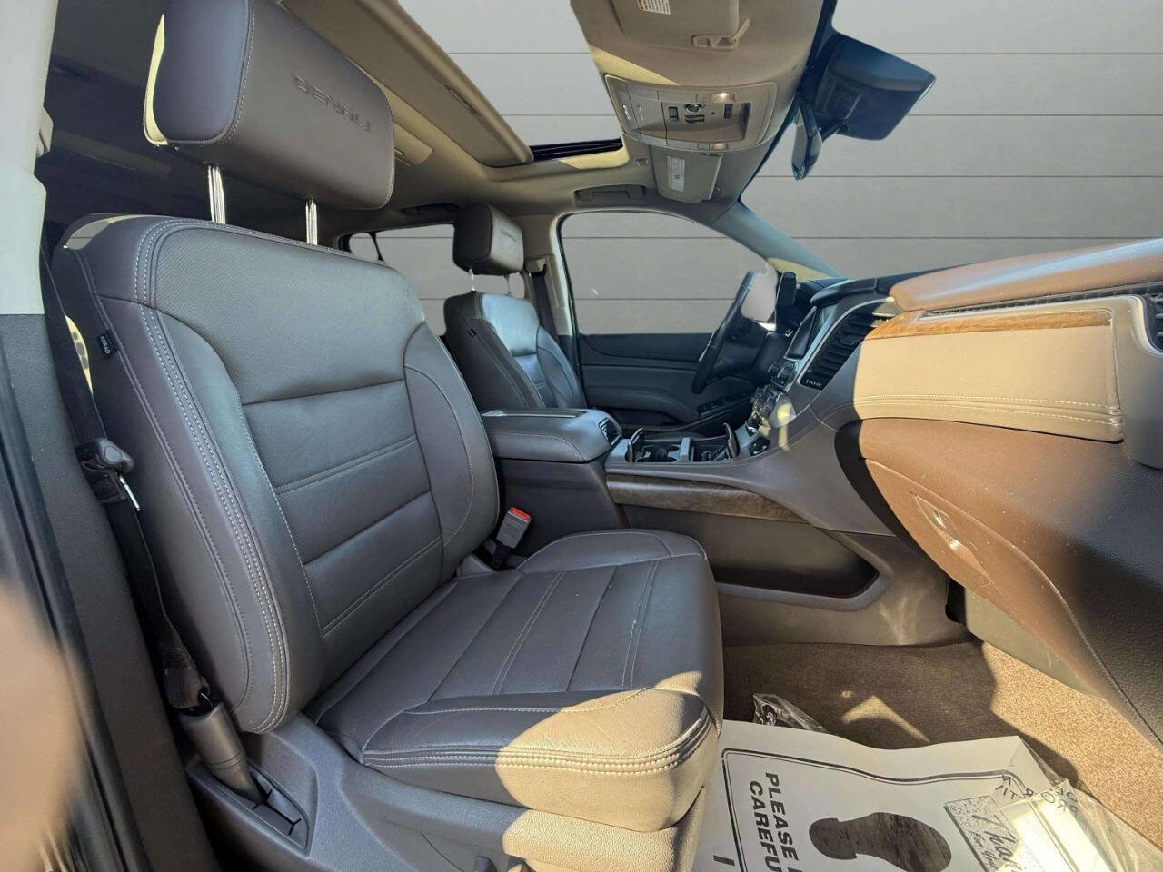 Used 2019 GMC Yukon XL Denali w/ Open Road Package image 11