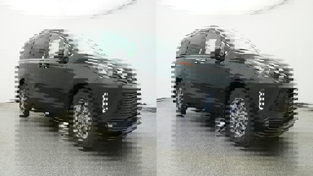 New 2026 Toyota Sienna XLE image 2