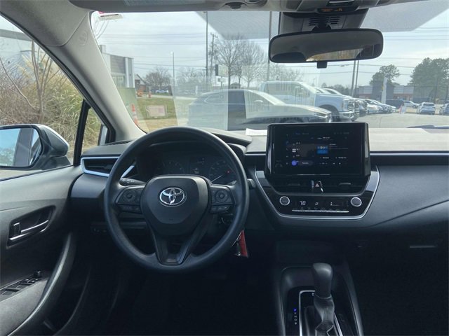 Used 2024 Toyota Corolla LE image 9