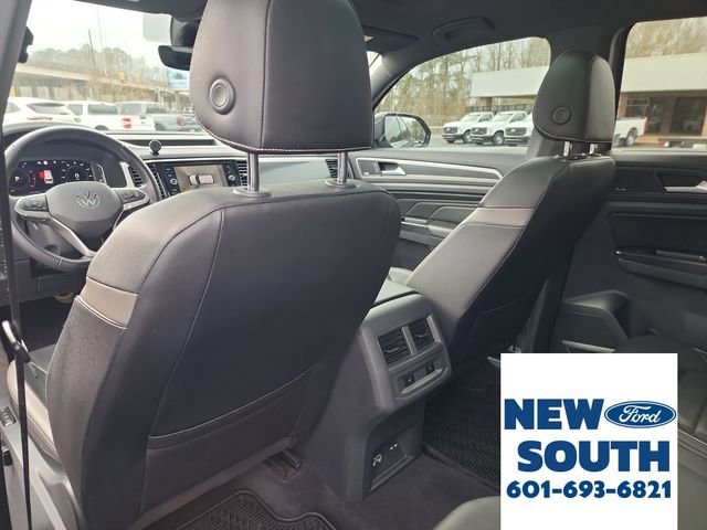 Used 2020 Volkswagen Atlas Cross Sport SEL Premium image 35