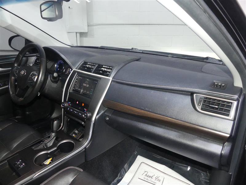 Used 2016 Toyota Camry XLE FWD image 24