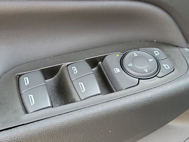 Certified 2023 Chevrolet Equinox LT w/ Driver Convenience Package image 21