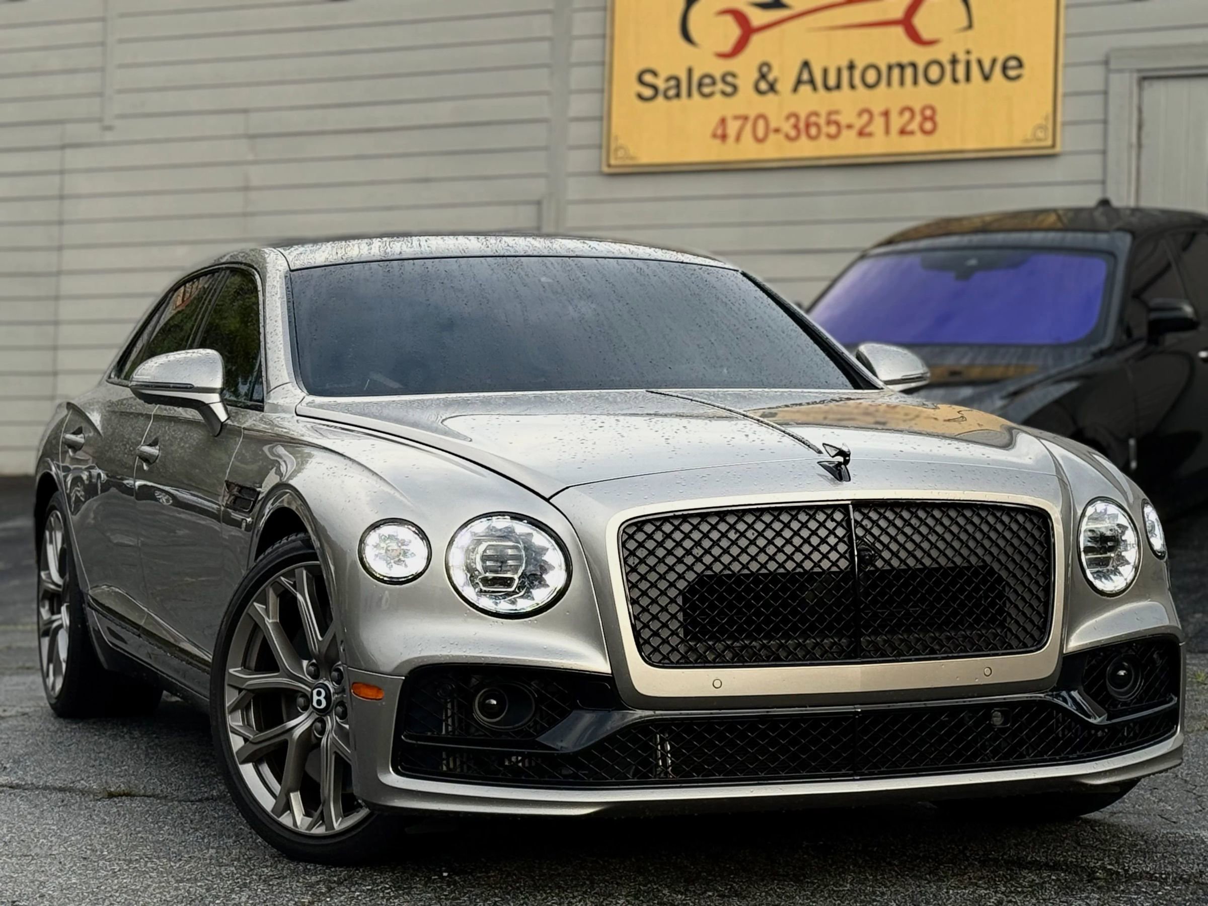 Used 2024 Bentley Flying Spur W12 image 21