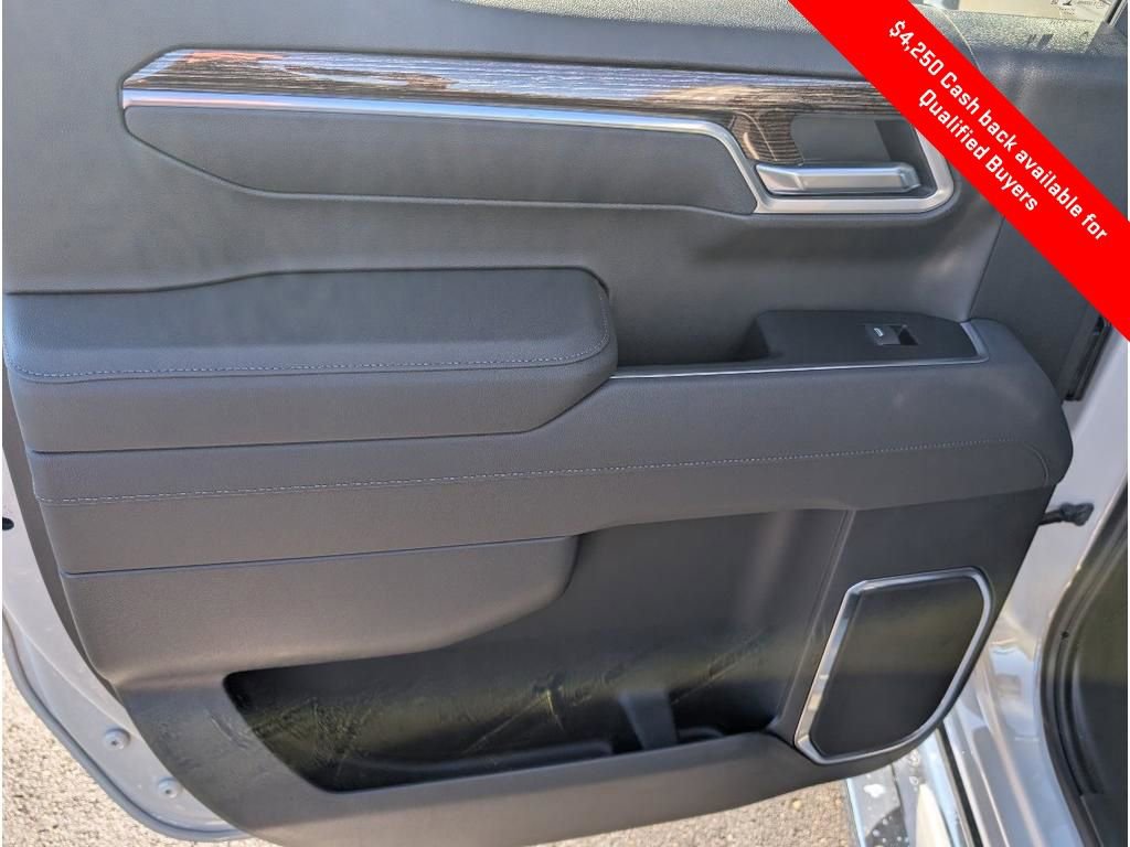 New 2026 GMC Sierra 1500 SLE w/ Preferred Package AWD/4WD image 12