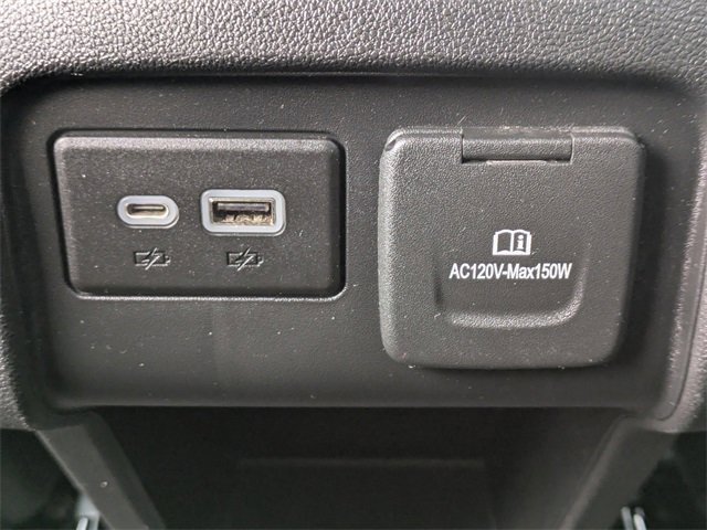 Used 2022 Chevrolet Blazer LT w/ Sound & Technology Package image 17