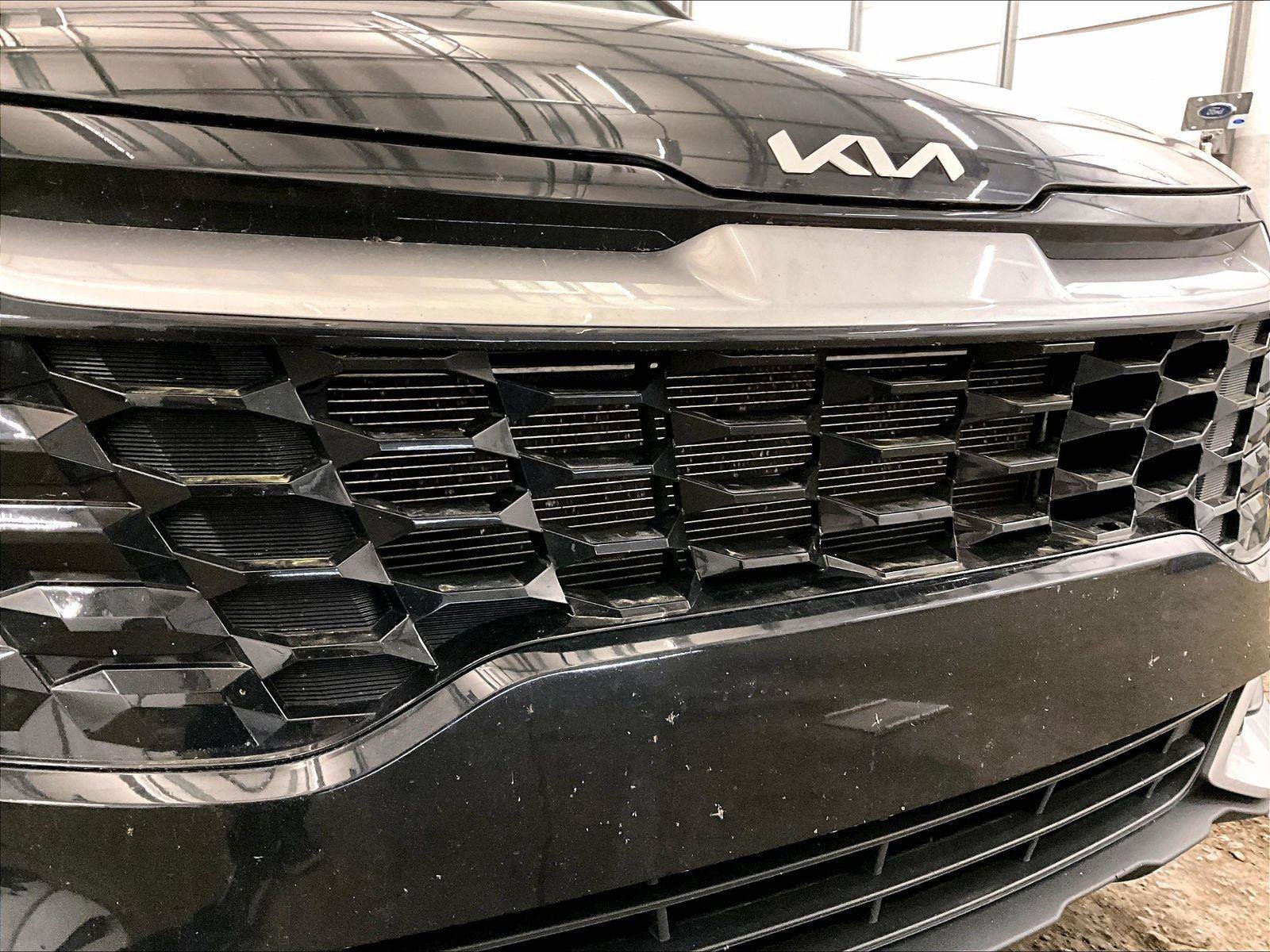 Used 2023 Kia Sportage EX AWD/4WD image 29
