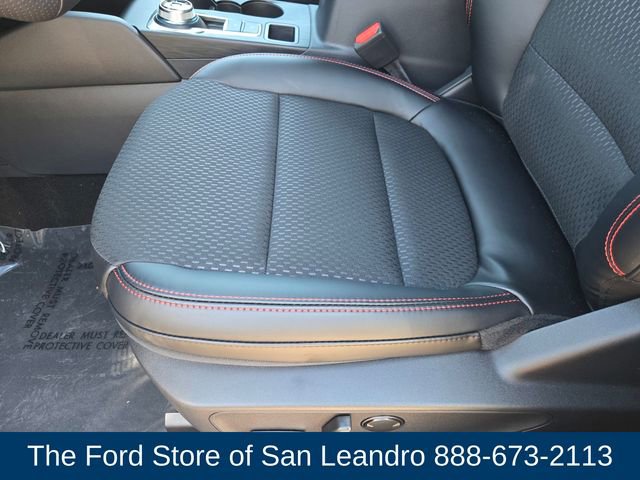 New 2025 Ford Escape ST-Line w/ Tech Pack #1 image 18