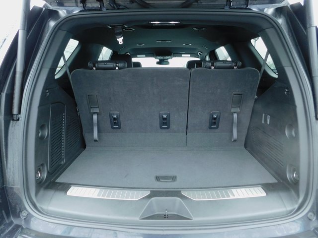 Used 2025 Chevrolet Tahoe Z71 image 48