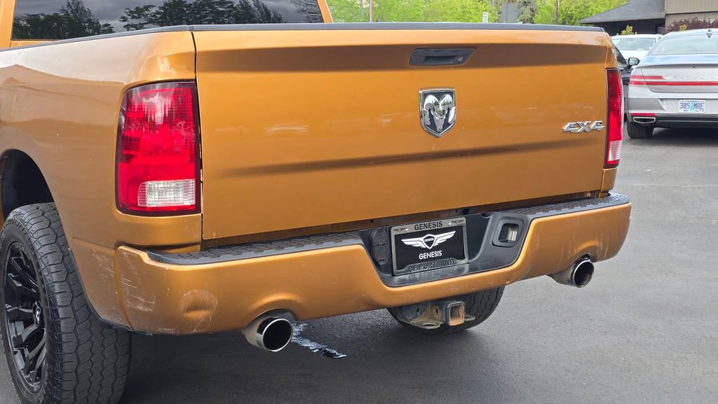 Used 2012 RAM 1500 Express w/ ST Popular Equipment Group AWD/4WD image 16